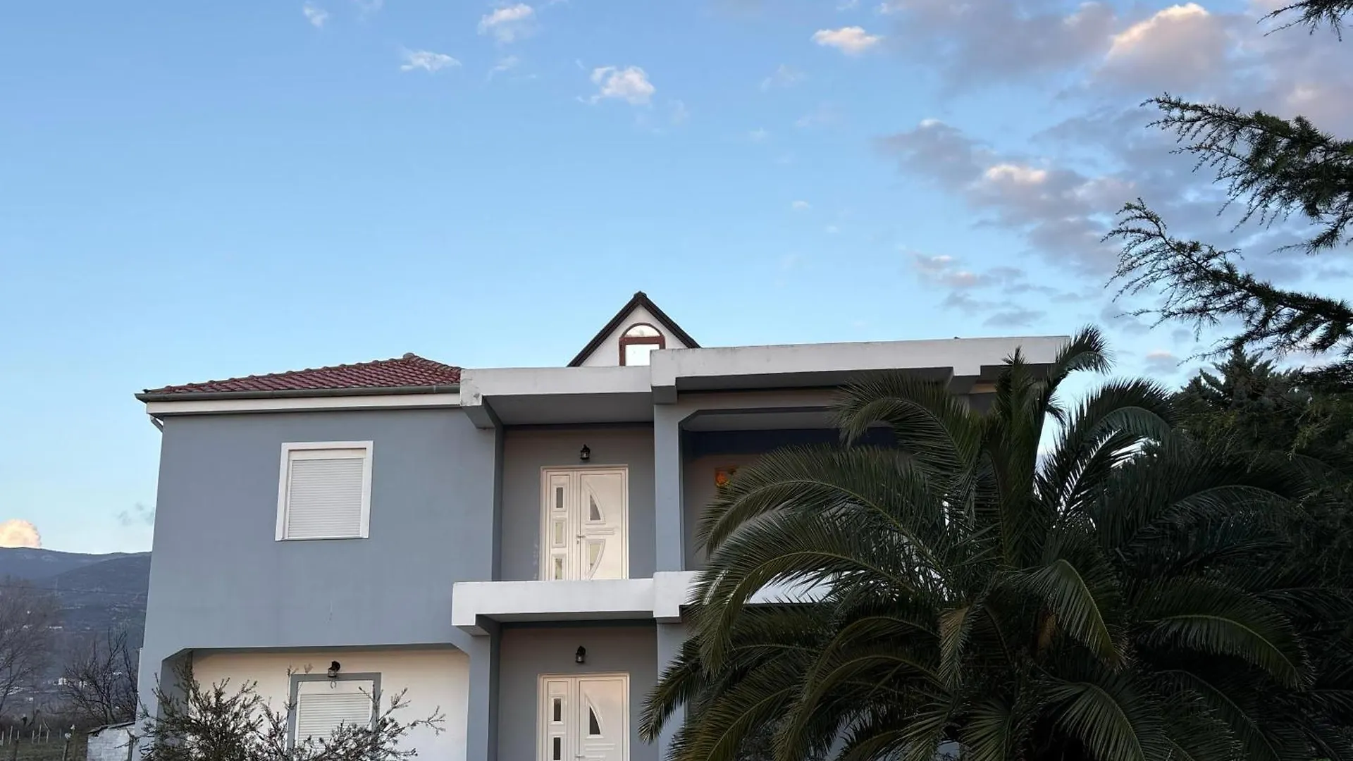 Villa Ilirian Lac Αλβανία